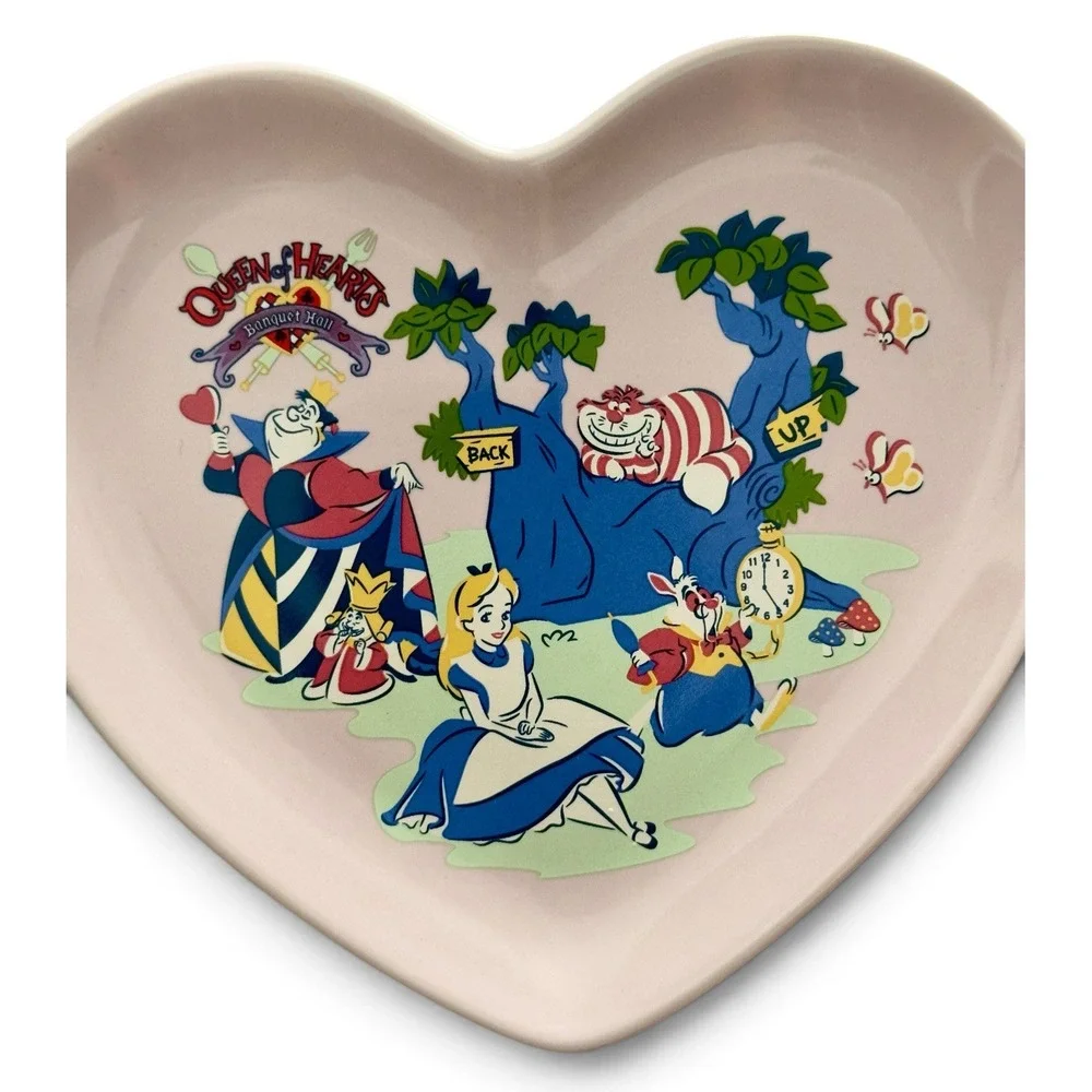 Exclusive Tokyo Disney Resort Heart Shaped Alice In Wonderland Plate 6